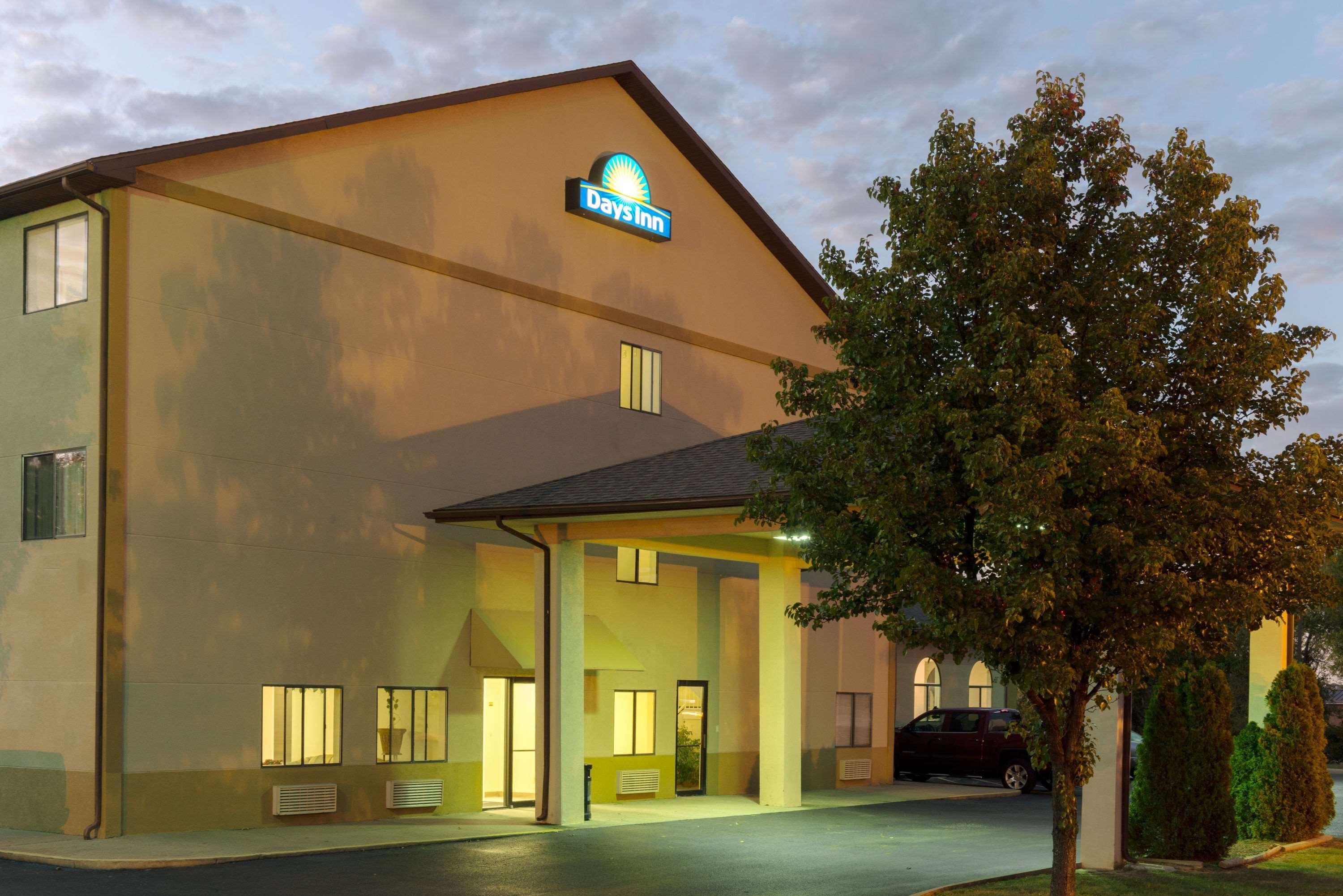 Days Inn By Wyndham Mount Vernon Kültér fotó